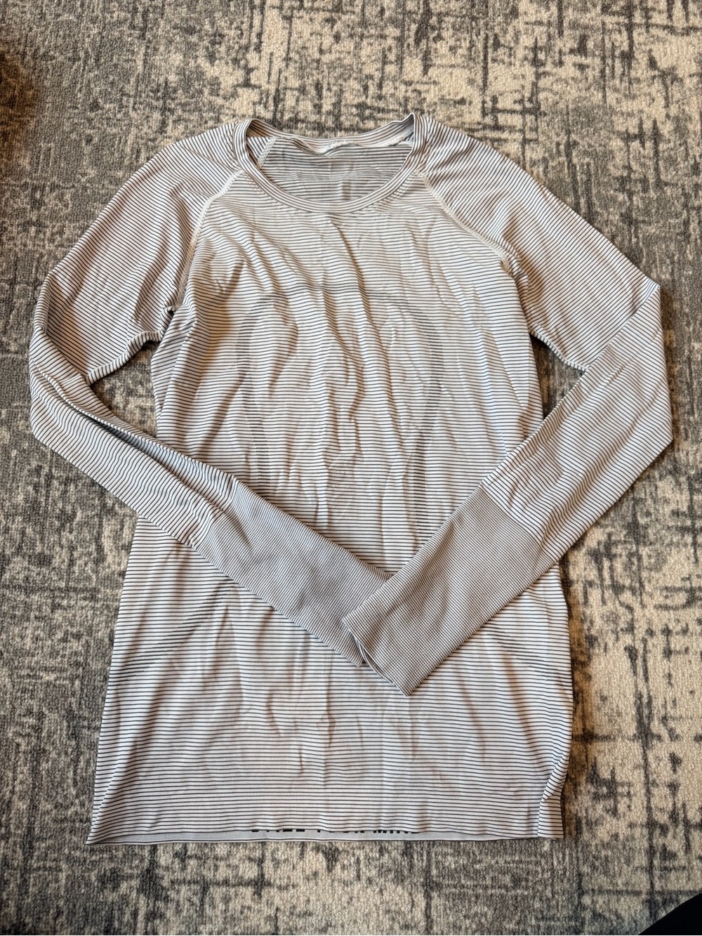 Lululemon Women’s Long Sleeve Crew Neck Top - Thin Gray Stripe